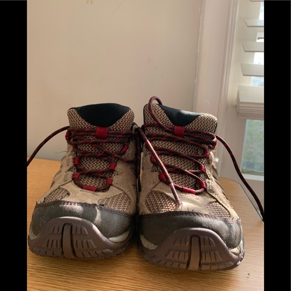 Hiking shoes